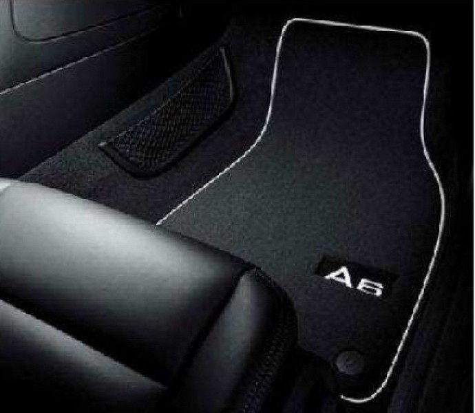 Original Audi A6 Fußmatten | Premium Veloursmatten (4G), Shop mit Textilmatten Schriftzug Oldenburg Audi Zentrum 